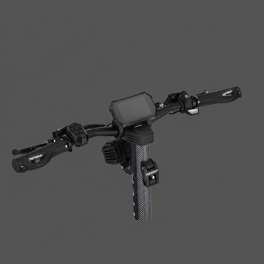 Teverun Fighter 11+ 2026 connected cockpit and thumb throttle on a grey background