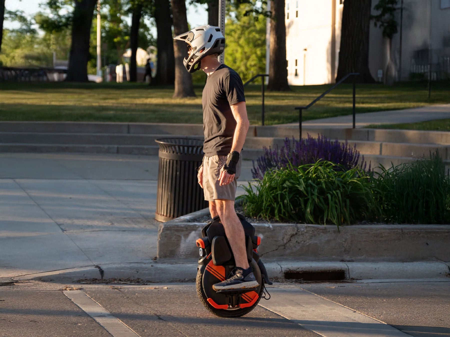 INMOTION V11Y riding experience