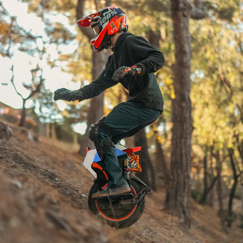 INMOTION V14 Pro rider demonstrating 80 km/h technical performance
