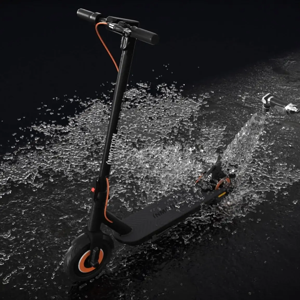 INMOTION CLIMBER water-resistance test image