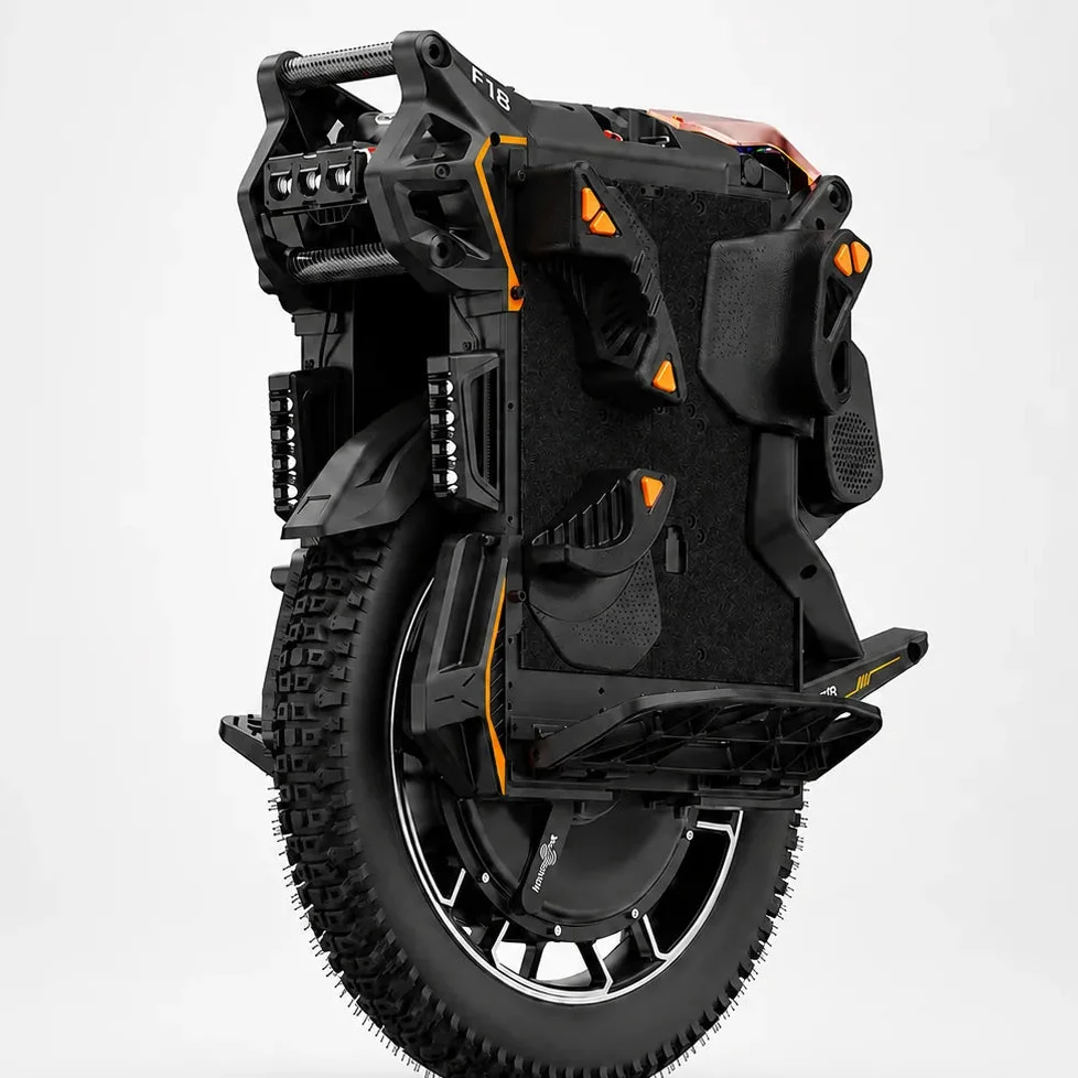 KINGSONG F18 three-quarter view in showroom