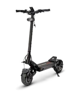 TEVERUN FIGHTER 11+ electric scooter front three-quarter view
