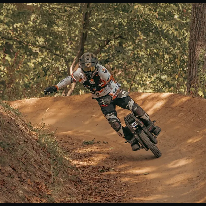 inmotion x highlight tyre
