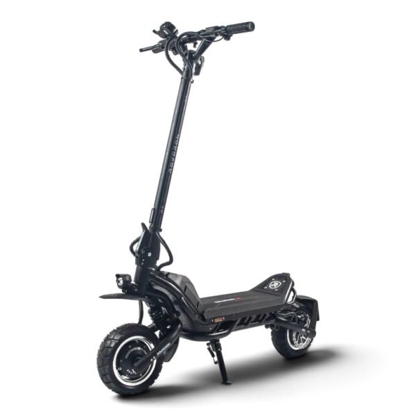 ROVORON R5 PRO black front three-quarter view